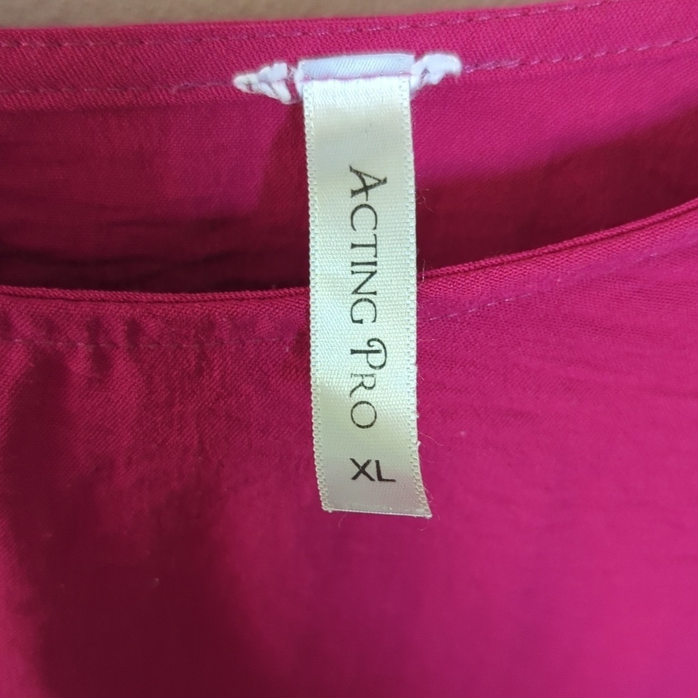 Acting Pro Hot Pink Tunic with Keyhole Women's Size XL - Picture 2 of 3